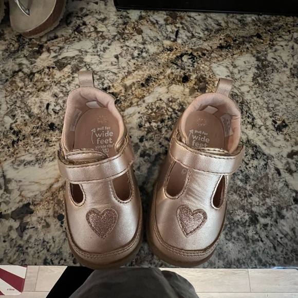 Toddler Shoe Lot - Picture 4 of 6